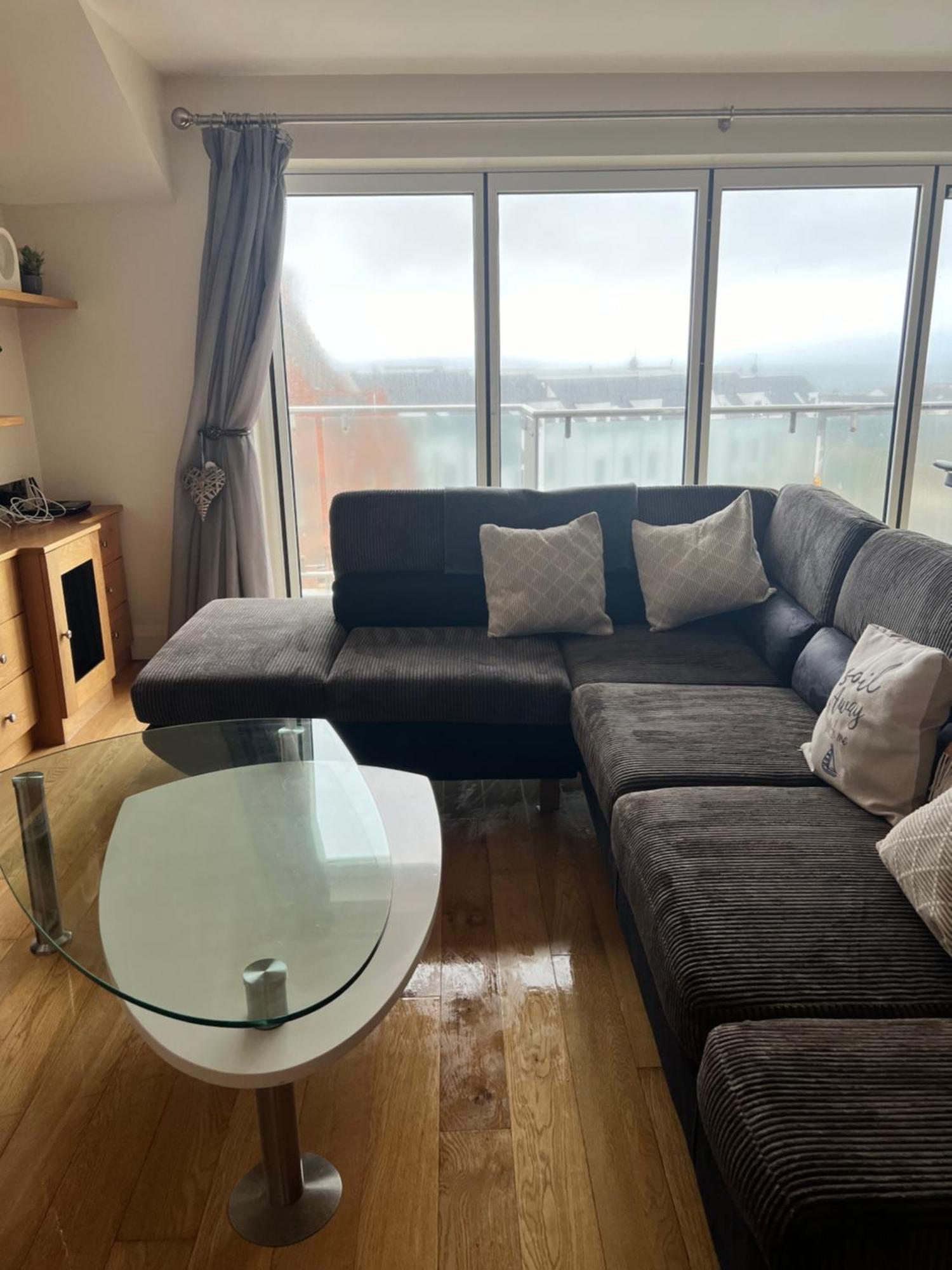 Penthouse Apartment - Town Centre, Sea Views, Secure Parking Portrush Exteriér fotografie